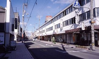 新居浜市で骨董品・美術品の買取・査定をお考えの方へ 新居浜市で骨董品・美術品の買取・査定をお考えの方へ