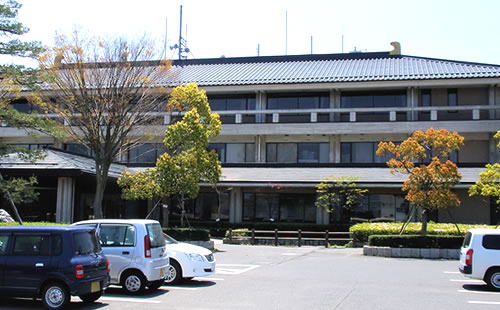 伯耆町で骨董品・美術品の買取・査定をお考えの方へ 伯耆町で骨董品・美術品の買取・査定をお考えの方へ
